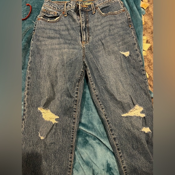 straight leg Jean - Picture 1 of 3